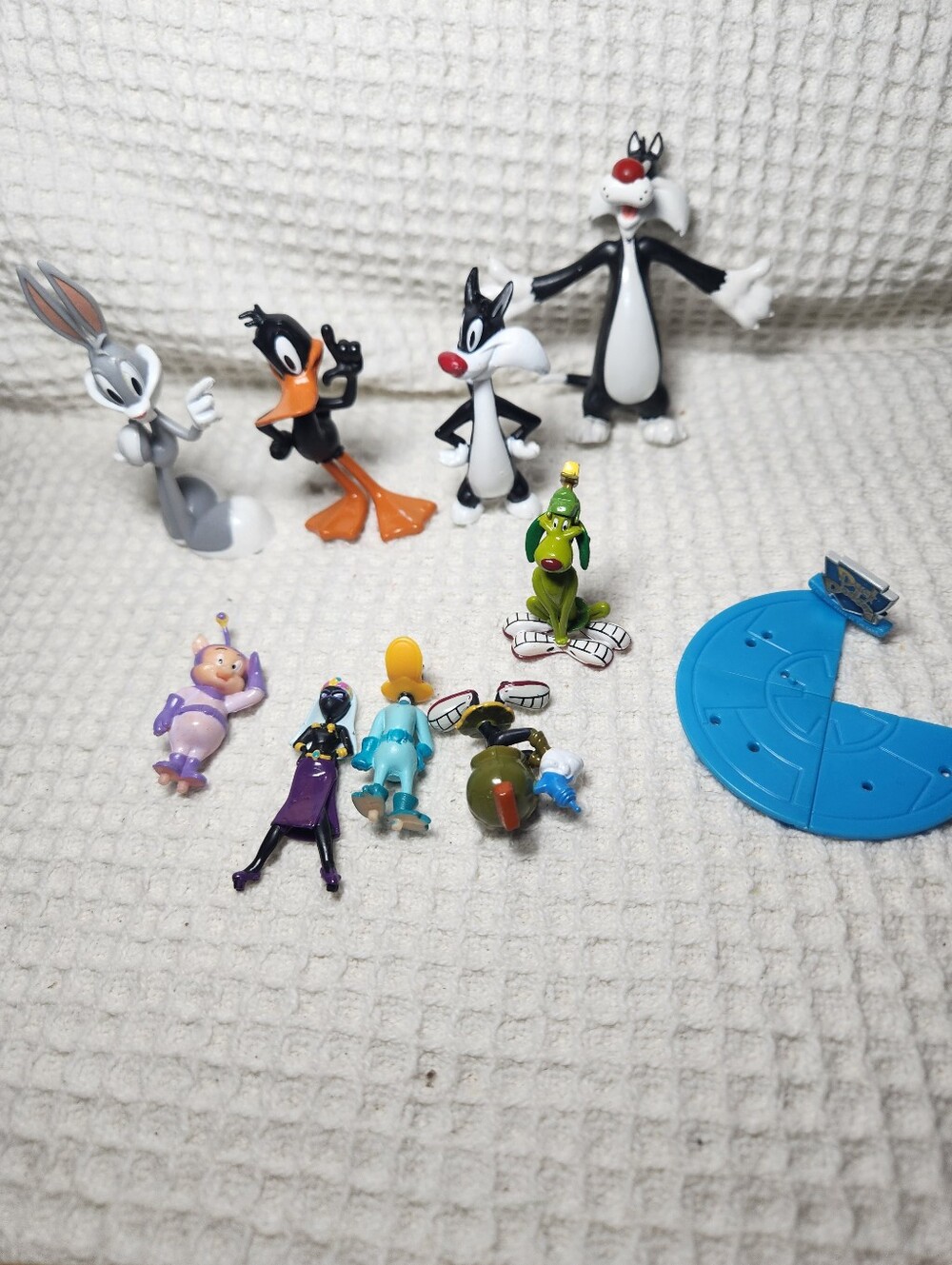 vintage PVC Looney Tunes mini-figures